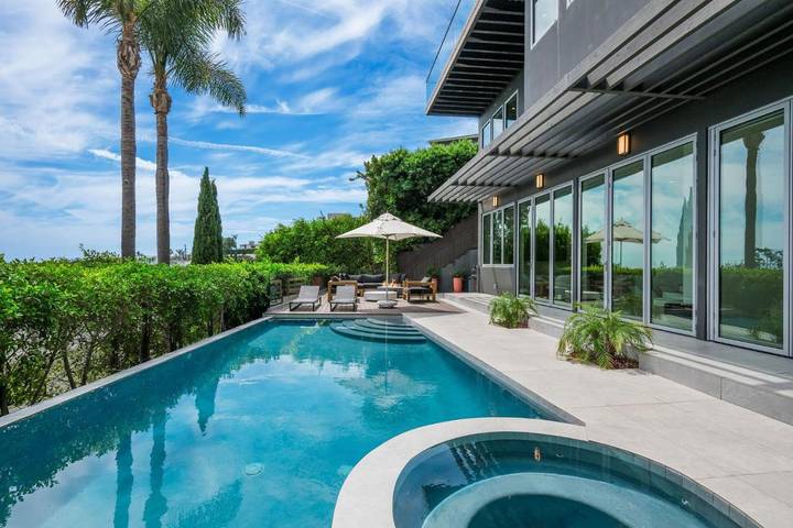 Villa pour 10 personnes, avec vue ainsi que piscine et jardin à Los Angeles