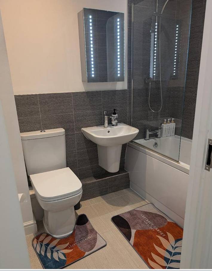 Apartamento vacacional entero, Apartamento de vacaciones para 4 personas con terraza in Warwickshire