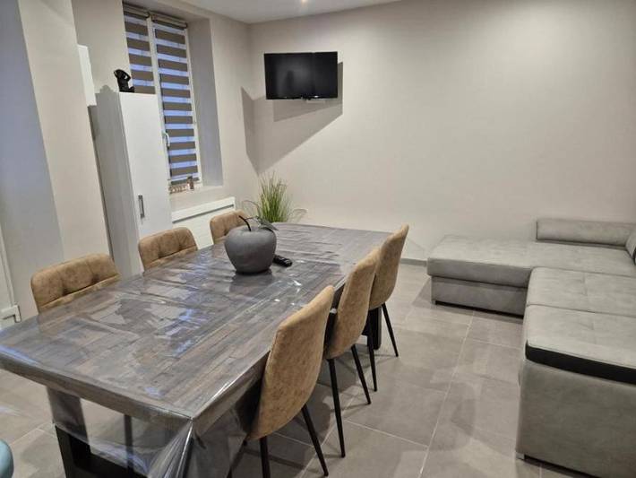 Location de vacances pour 5 personnes, avec terrasse à Haybes - 2