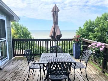 Cottage for 2 Guests in Leamington, Essex Ontario, Picture 2