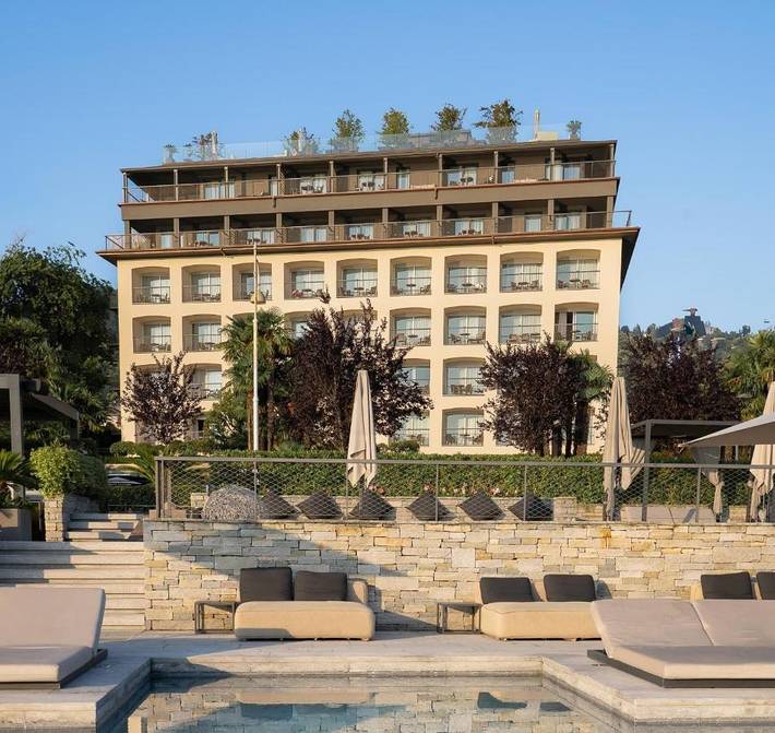 Hôtel pour 2 personnes, avec vue et jardin ainsi que sauna et piscine, animaux acceptés