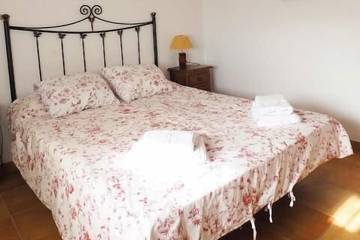 Finca for 4 People in Arenas, Costa del Sol, Photo 3