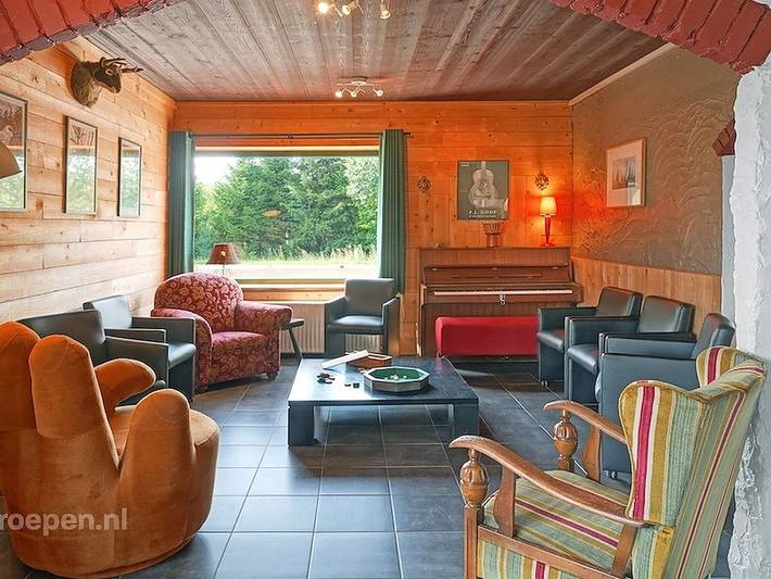 Location de vacances pour 36 personnes, avec terrasse et balcon/terrasse à Vielsalm - 2