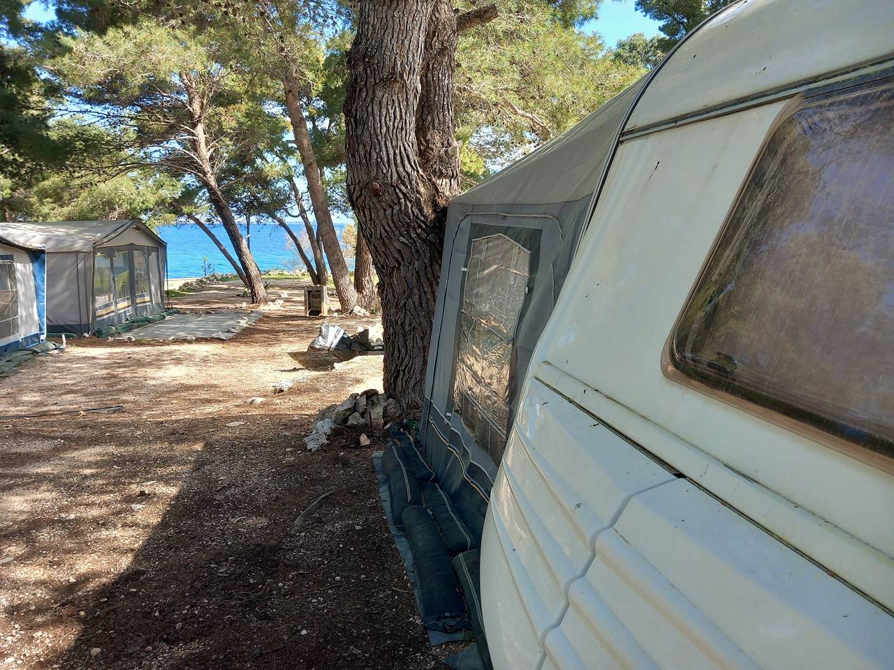 Caravane près de la mer 6 in Ugljan, Île d'Ugljan