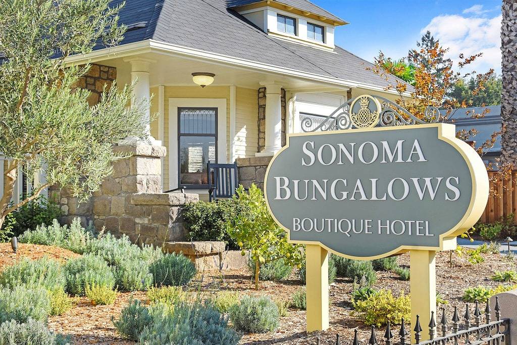 Brandneuer Luxusbungalow mit 1 Schlafzimmer, nur wenige Schritte vom Sonoma Plaza entfernt in Sonoma, California North Coast