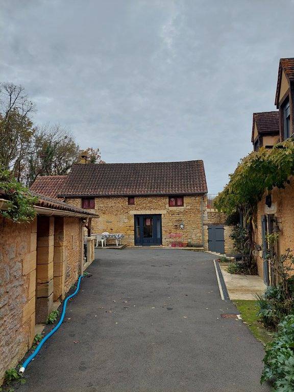 Location de vacances pour 2 personnes, avec jardin et piscine à Saint-André-d'Allas - 3