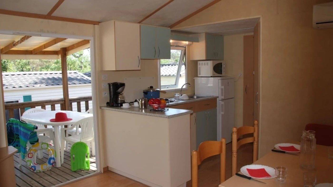 Zecamping 3 étoiles piscine animations mobil-home Tv clim 21m2 4 pers in Moustiers-Sainte-Marie, Parc naturel régional du Verdon