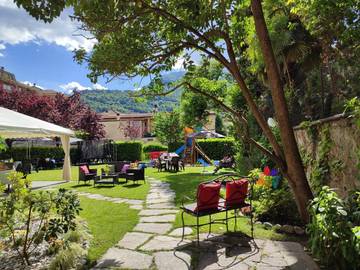 Chambre d’hôte pour 2 personnes, avec jardin et vue, adapté aux familles dans Domodossola