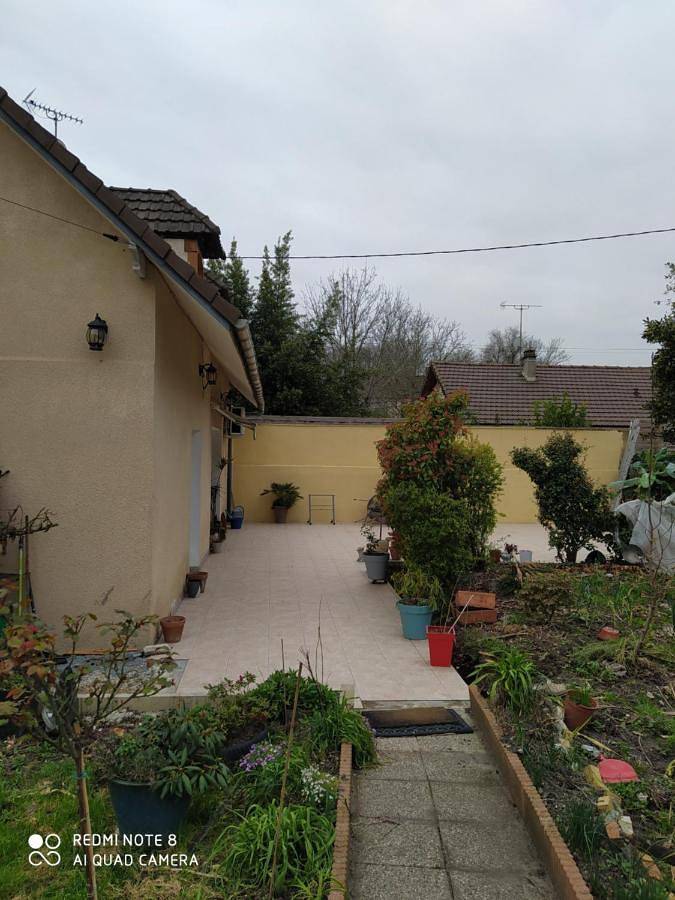 Location de vacances pour 9 personnes, avec terrasse à Aulnay-sous-Bois - 2