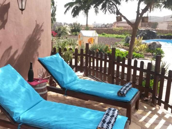 Casa rural para 3 personas, con Terraza y Jardín además de Piscina y Vistas en Tuineje