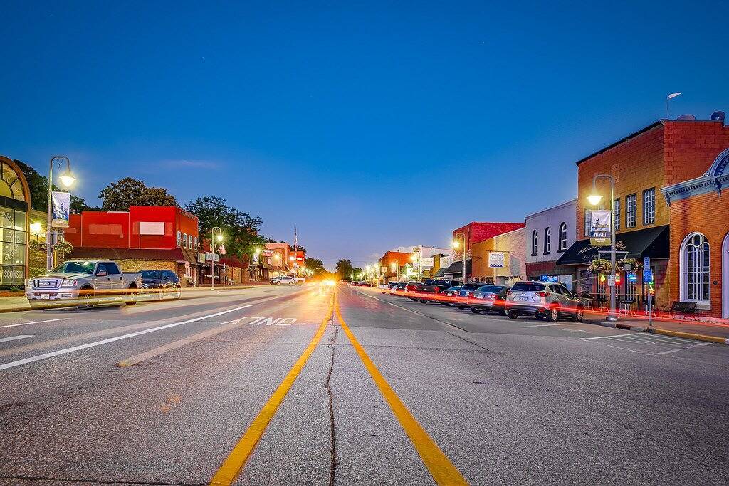 Ganze Wohnung, Full Kitchen | Private Deck | Lounge Downtown in Pierce County (WI)