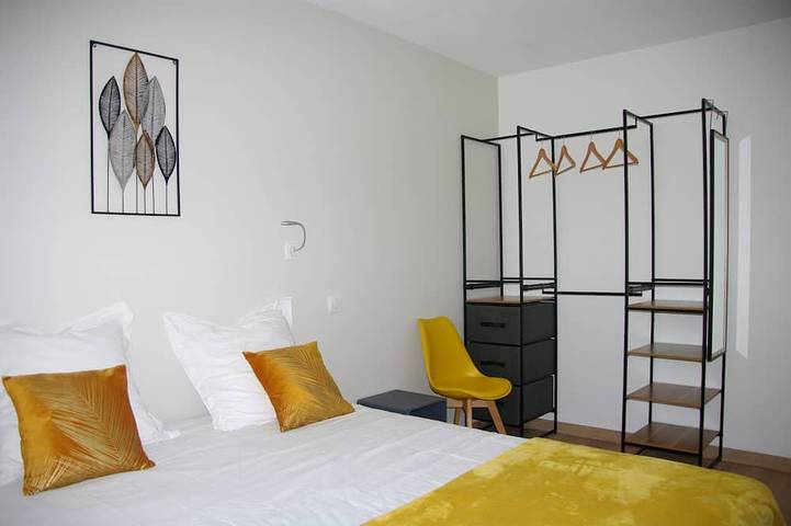 Location de vacances pour 13 personnes, avec jardin à Priziac - 2