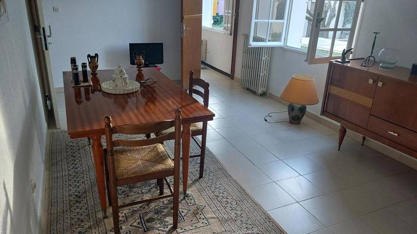 Gîte pour 2 personnes, avec jardin et vue, adapté aux familles à Teyran - 4