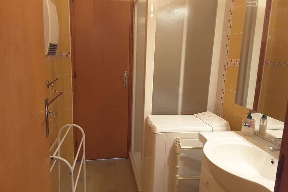 Geheel appartement, Huur Guillestre grond-van-chalet 4 pers, prachtig uitzicht op het zuiden in Guillestre, Briançon en omgeving
