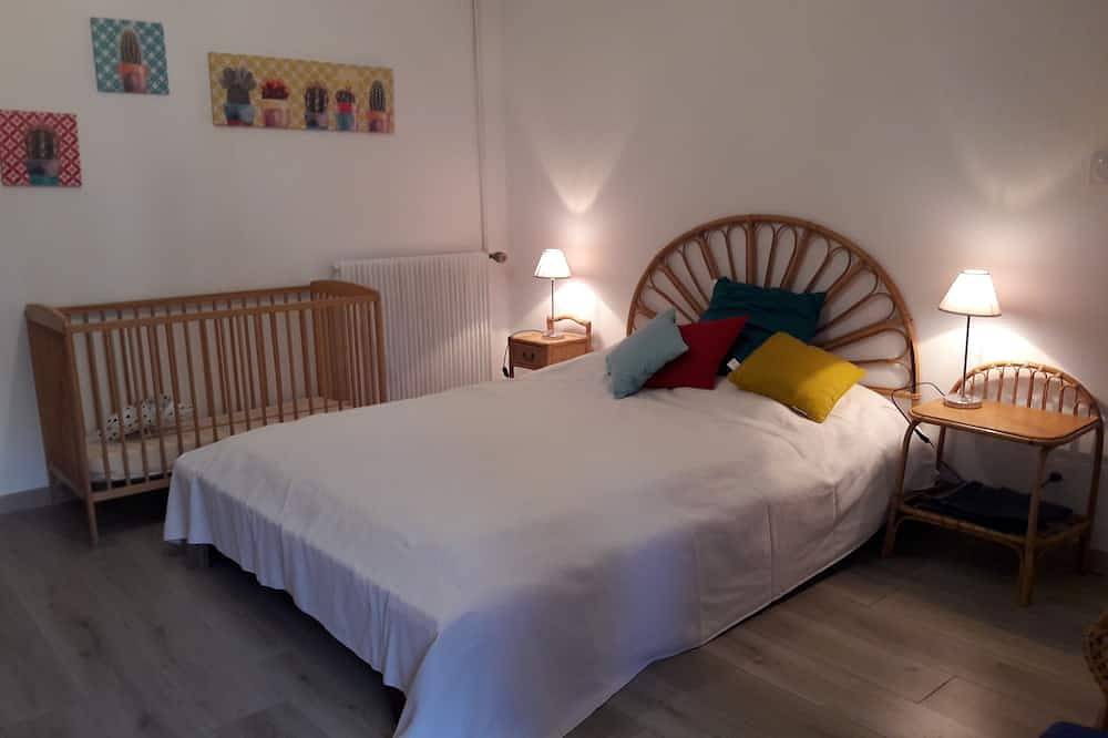 Appartamento intero, Appartamento ristrutturato in casa borghese in Calenzana, Calvi e dintorni