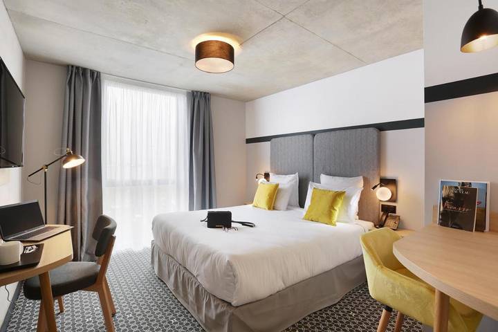 Appart’hôtel pour 2 personnes, avec Terrasse et Jardin ainsi que Sauna et Vue