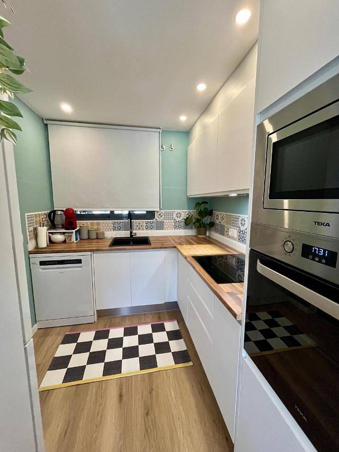 Gîte pour 4 personnes, avec piscine ainsi que jardin et vue, animaux acceptés à Chiva - 4