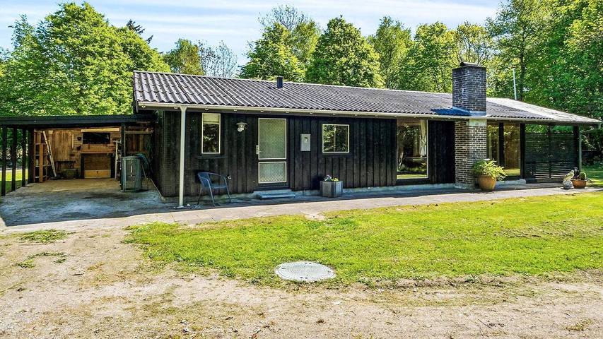 Ferienhaus für 7 Personen, mit Garten und Whirlpool sowie Sauna in Astrup Vig