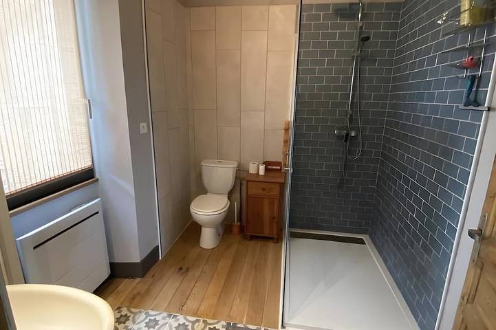 Location de vacances pour 2 personnes, avec piscine ainsi que jardin et balcon à Bourg-de-Visa - 4