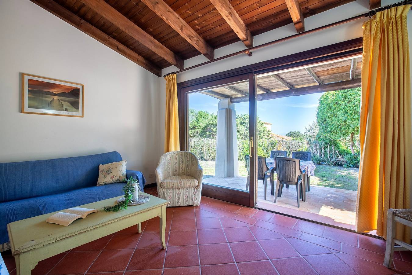 Villa Sabbia con Piscina Privata, Vista Mare, Wi-Fi e Aria Condizionata in Stagno di Casaraccio, Punta De Su Turrione