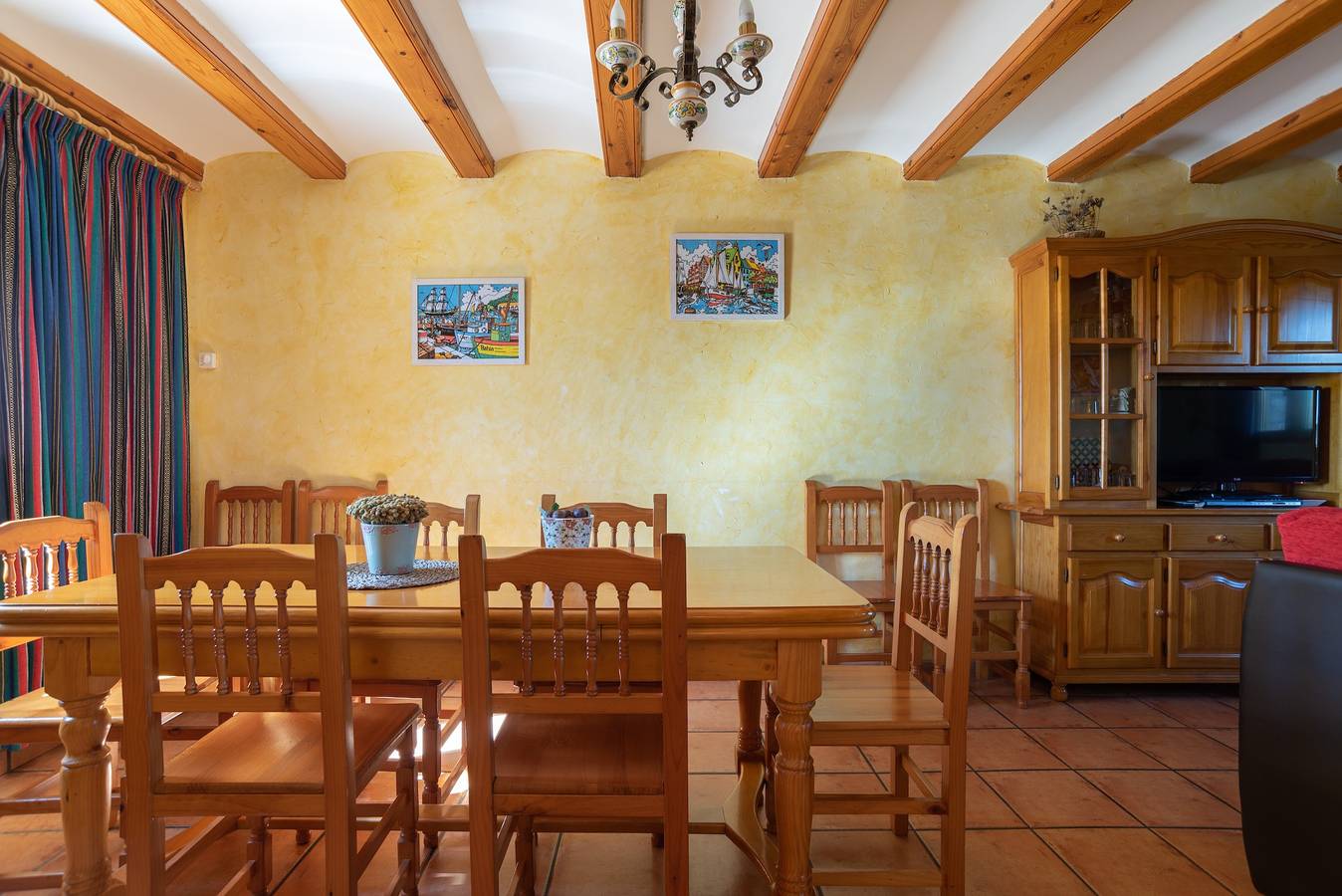 Appartement 'Torre Amador' avec vue sur la montagne, piscine privée et terrasse privée in Culla, Province de Castellón