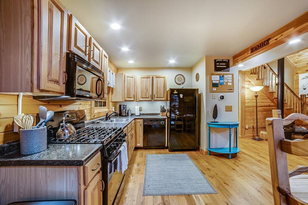 Vacation House for 6 Guests in Adirondack Mountains, Warren County (NY)