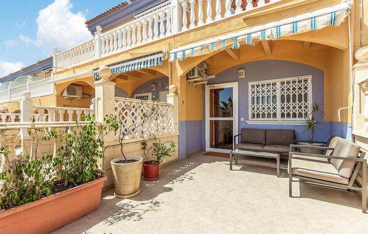 Location de vacances pour 4 personnes, avec piscine et terrasse à Elche - 3