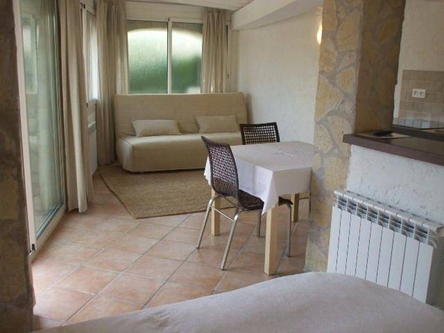 Apartment with Terrace in Cagnes-sur-Mer, Côte méditerranéenne (France)