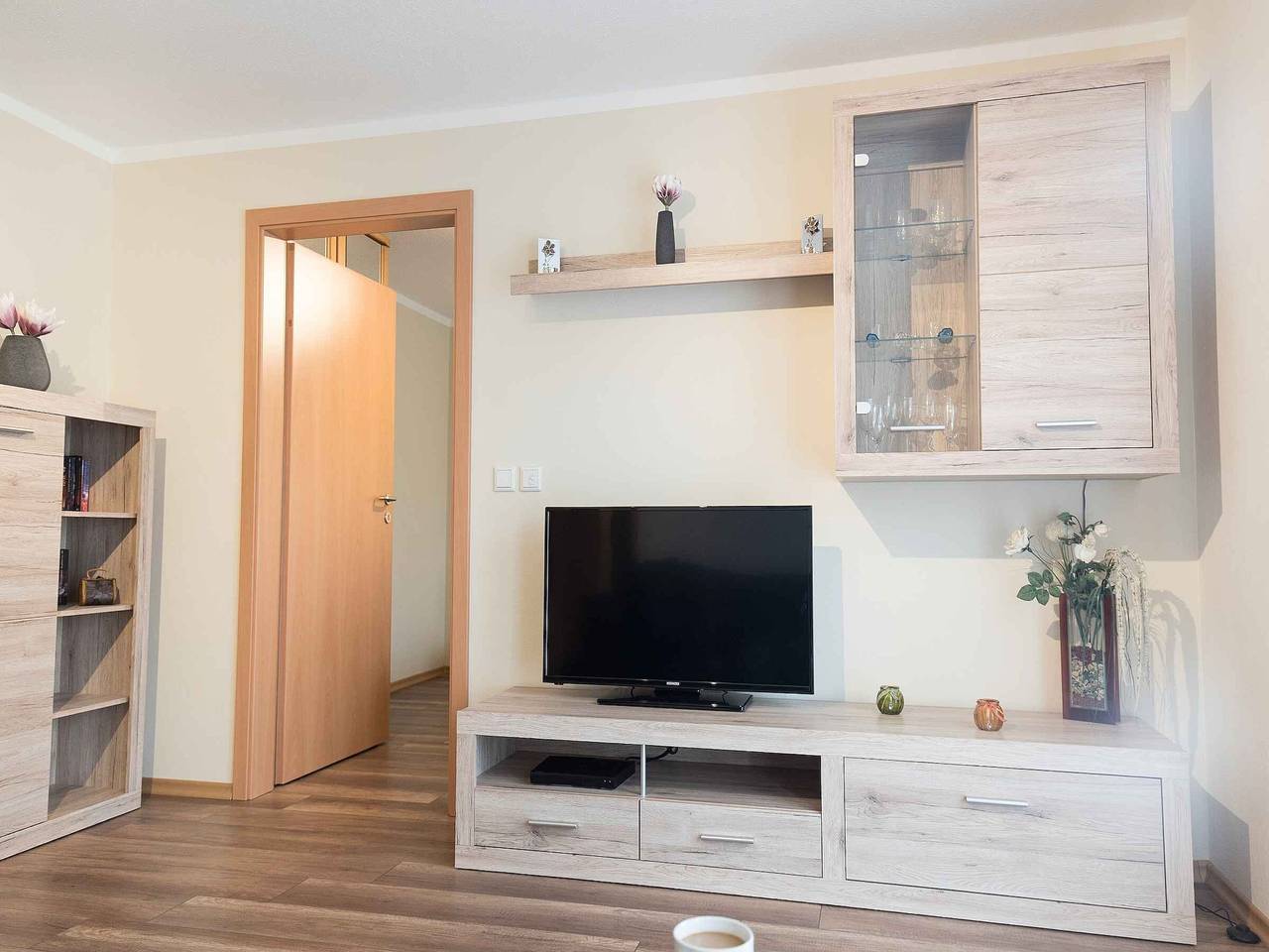 Ganze Wohnung, Ferienwohnung 'Mai, 63qm' mit Privatterrasse und Wi-Fi in Plettenberg, Märkischer Kreis