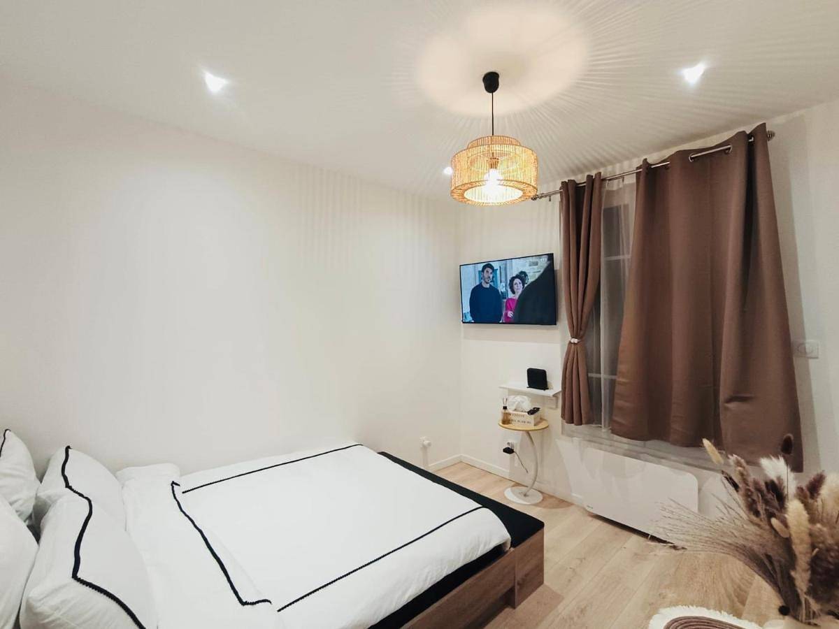 Appartement entier, Dinas home in Bois-Colombes, Hauts-de-Seine