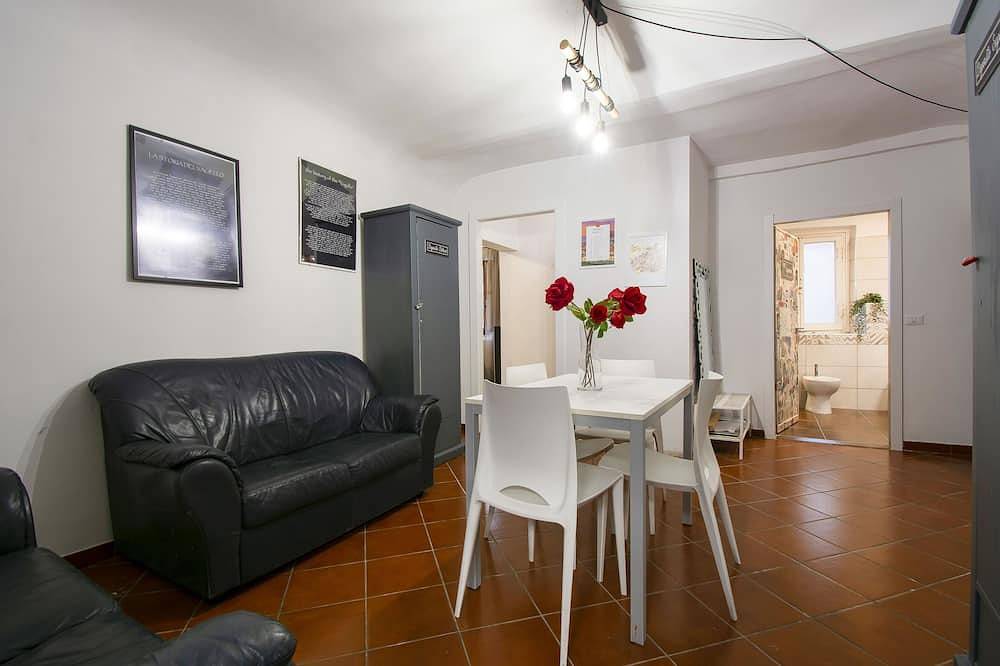 Stay in the heart of Florence Close to all points of interest  in Florence city center, Florence