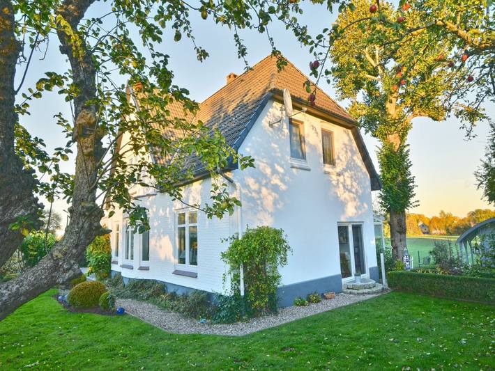 Ferienhaus für 5 Personen, mit Ausblick und Garten sowie Sauna in Gelting - 2