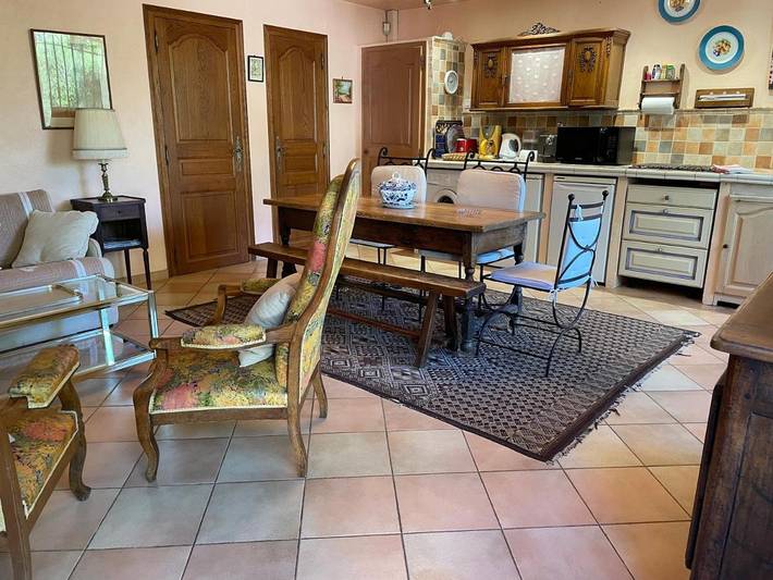 Location de vacances pour 4 personnes, avec piscine et jardin à Saint-Cézaire-sur-Siagne - 4