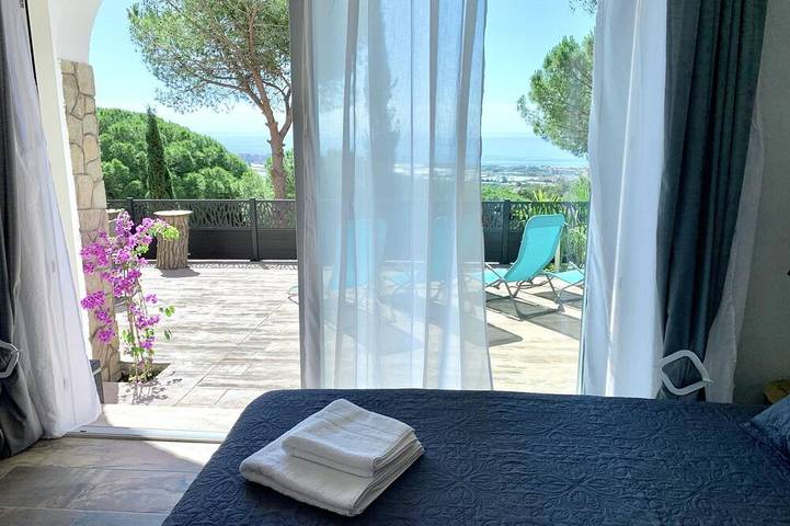 Les Terrasses de la Cisa, 20kms from Barcelona, in Premià de Dalt in Premià de Dalt, Maresme