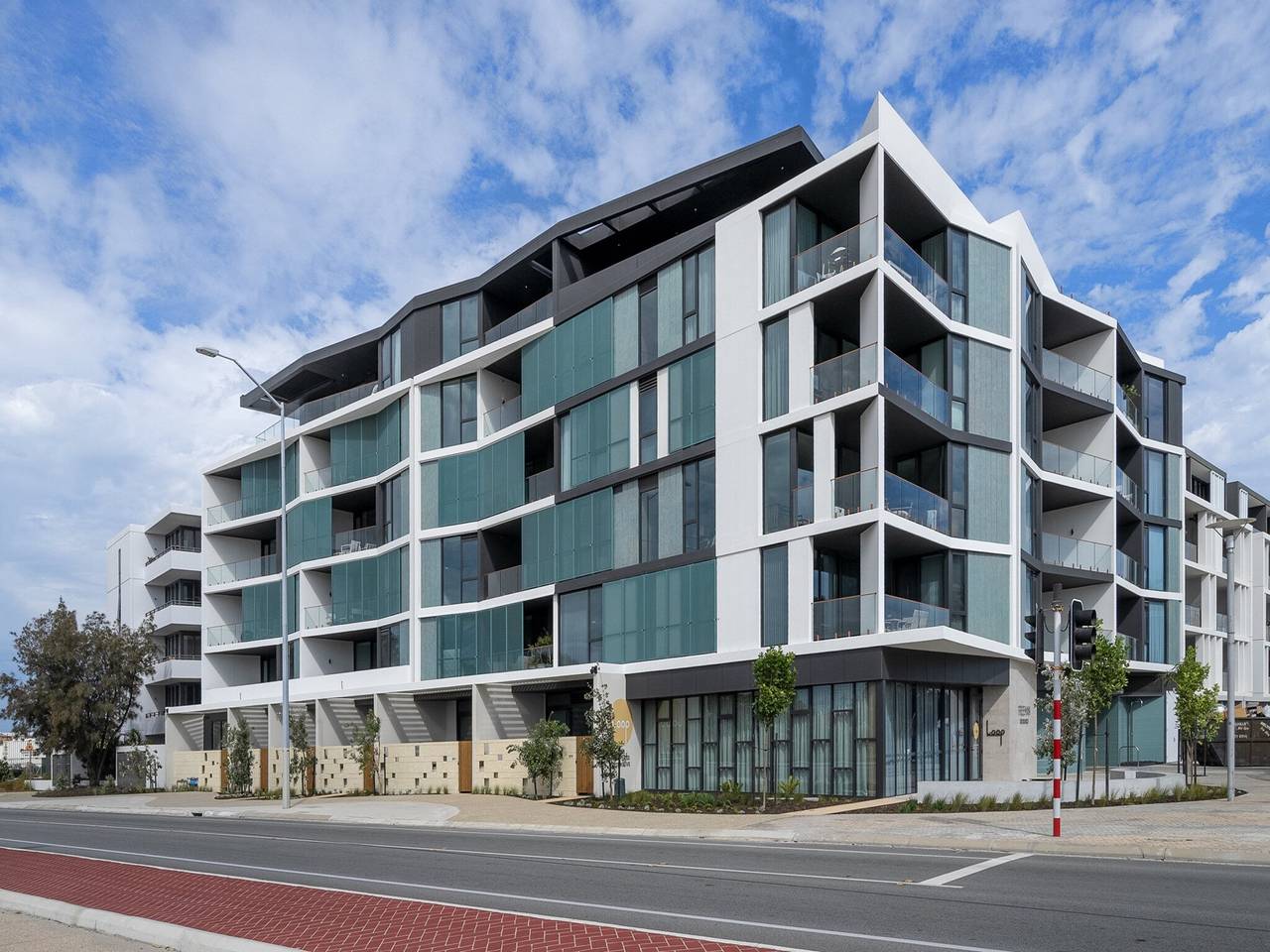 Entire apartment, Coastal Apartment with Rooftop Pool in North Fremantle, Perth