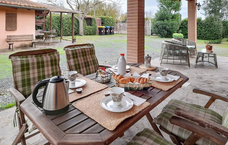 Oasis tropical con piscina, WiFi y aparcamiento in Grosseto, Provincia de Grosseto