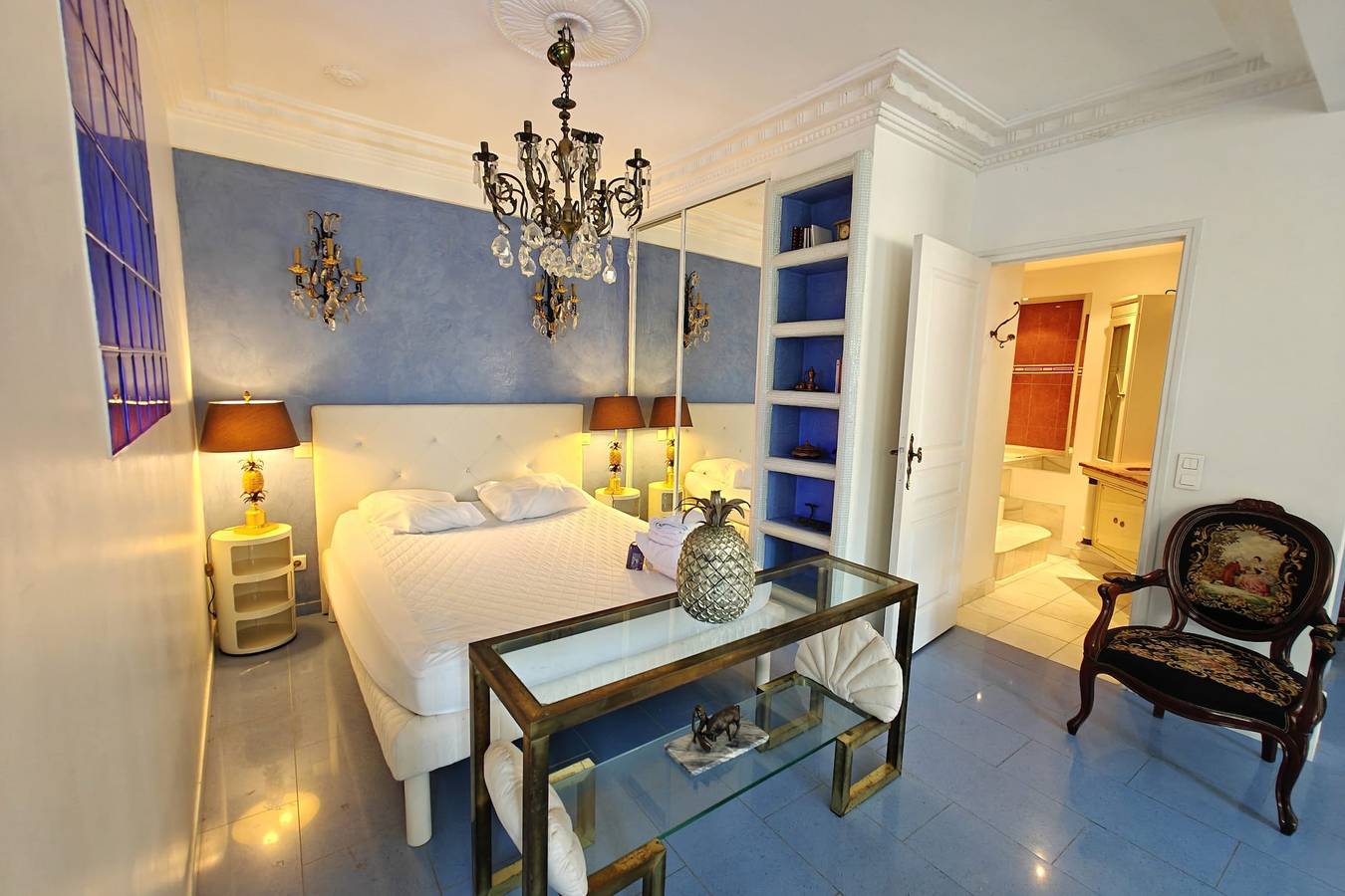 Appartement de vacances entier, Cannes, à seulement 70 mètres de la Croisette et ses plages, loft climatisé in Cannes, Côte méditerranéenne (France)