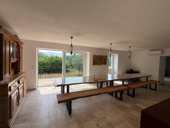 Location de vacances pour 22 personnes, avec jardin et balcon à Les Assions - 3