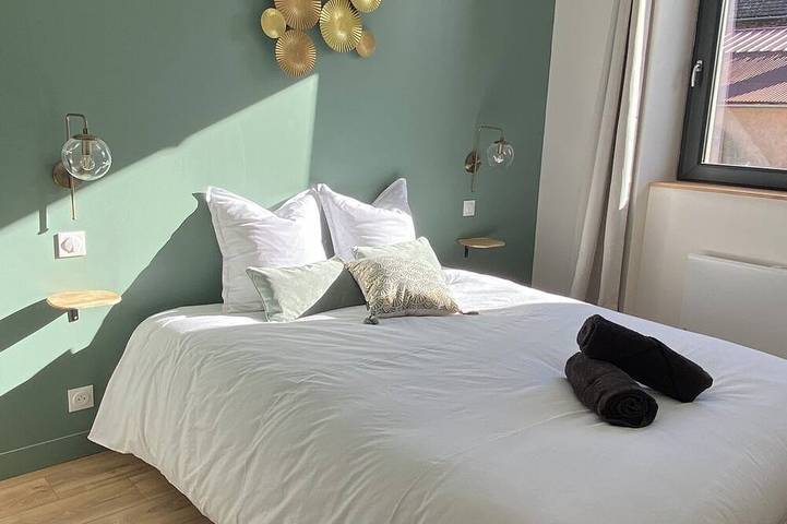 Location de vacances pour 12 personnes, avec jardin à Trévien - 4