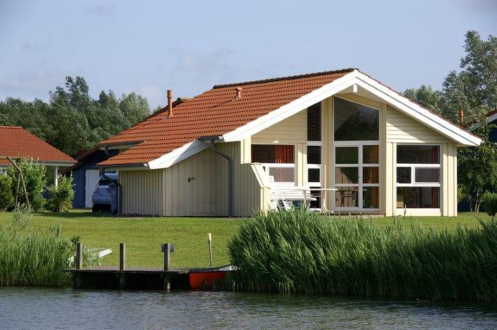 Ferienhaus mit Meerblick für 4 Personen, mit Terrasse und Garten sowie Sauna