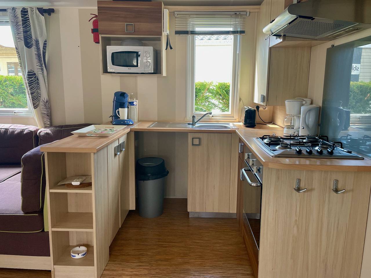 Mobilhome proche piscine - Cc110 Siblu Les Charmettes in Les Mathes, Côte de Beauté