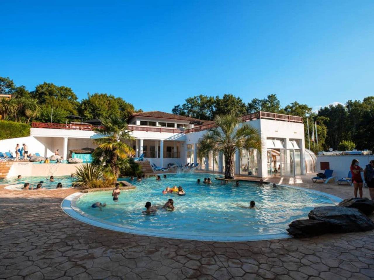 Mobil-home 3 chambres avec terrasse à Espelette in Espelette, Région de Bayonne