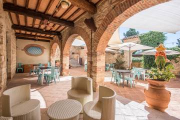 Agriturismo per 2 Persone in Rapolano Terme, Siena e dintorni, Foto 1