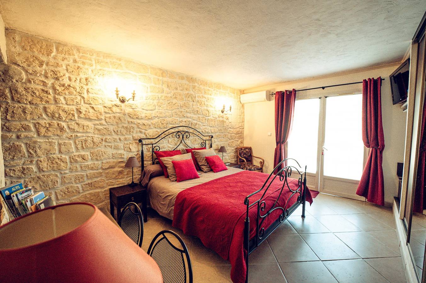 Villa Belle Évasion: piscina climatizada, aire acondicionado y parking privado in Trans-en-Provence, Region de Draguignan