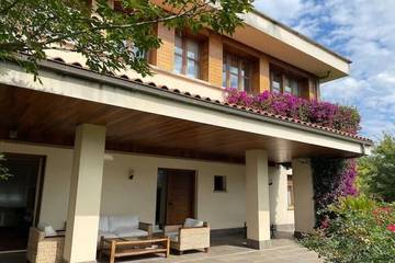 Casa rural para 10 personas, con jardín en Colunga