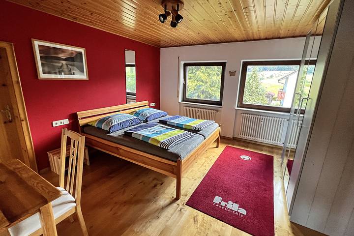 Ganze Ferienwohnung, Ferienwohnung Am Wachtbühl - Ferienwohnung "Am Wachtbühl", 75qm, 1 Schlafzimmer, Bad, max. 2 Erwachsene + 2 Kinder in Seelbach, Mittlerer Schwarzwald