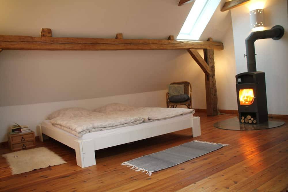 Uckermärkisches altes Bauernhaus mit großem wilden Garten in Vietmannsdorf, Templin