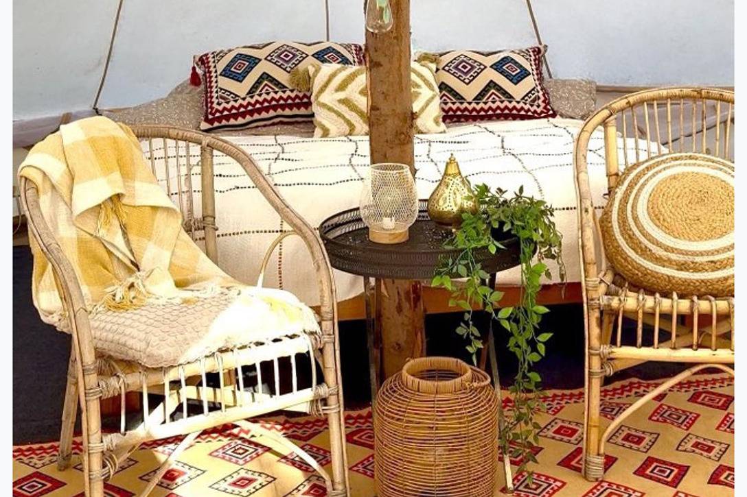 Tipi für 4 Personen mit Garten in Region Pilsen