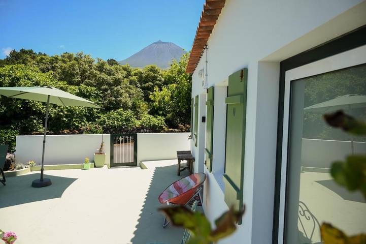 Ferienhaus für 4 Personen, mit Ausblick und Garten sowie Terrasse