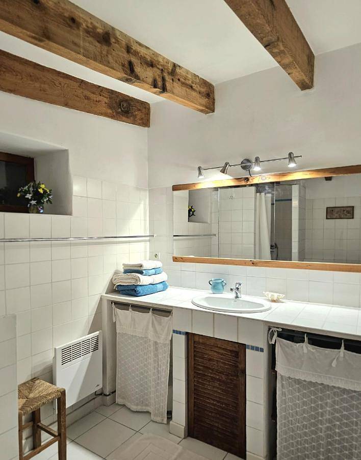 Location de vacances pour 2 personnes, avec jardin et vue, animaux acceptés à Montegrosso - 2